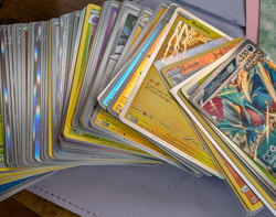 Pokemon Card Lot 100 Cards w/ 40 Holo English No Trainer No Energy Raikou - Image 1