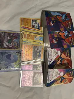 Mixed Pokemon Card Lot 2 Full Arts 4 Binders - Image 3