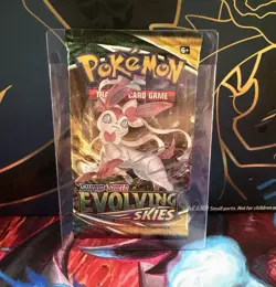 Pokemon TCG Sword & Shield Evolving Skies Booster Pack Sylveon Art 10 Cards - Image 1