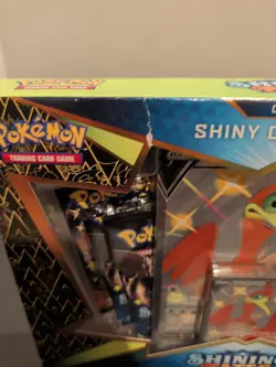 Pokemon TCG Sword & Shield Shining Fates Cramorant V Box Imperfect See Photos - Image 2