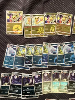 Pokemon Gem Pack Vol 2 Eeveelution Rev Holo/Holo Lot Of 80 Cards - Image 2