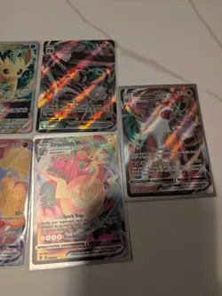 Pokemon TCG Holo Lot of 11 VSTAR/VMAX Cards - Dragonite Giratina Leafeon - Image 4