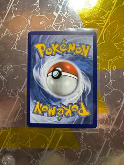 Pokemon TCG Umbreon Gold Star 17/17 Celebrations 25th Anniversary Rare Holo Card - Image 2