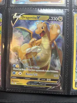 Dragonite V 049/078 Pokemon GO Holo - Image 1