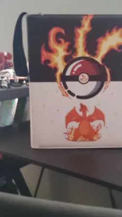 Pokemon TCG Charizard Binder Lot 565 cards with many full arts and shinies - Image 1