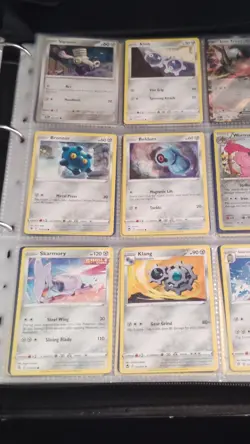 Pokemon TCG Charizard Binder Lot 565 cards with many full arts and shinies - Image 3