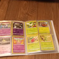 Pokemon TCG Binder Lot/Collection English Standard Pikachu Scyther Petilil - Image 2
