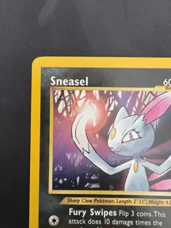 Pokemon TCG Sneasel Neo Genesis Card 25/111 Unlimited Rare Vintage WotC - Image 2