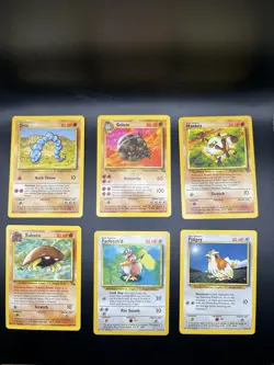 Vintage Pokemon Card Lot WoTC (32 Cards) Base/Jungle/Fossil/Base2 - Image 5