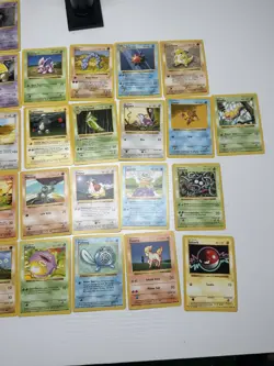 Pokemon Shadowless Base Set Cards Lot of 42 Vintage Pokemon Cards 1999 - Image 4