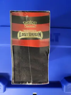 Pokemon TCG Sword & Shield—Lost Origin Elite Trainer Box English Giratina 1 Box - Image 3