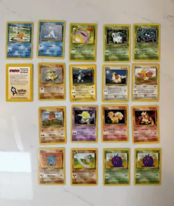 Pokemon TCG WotC 18-Card Lot Base/Jungle/Fossil/Neo Discovery Promo English - Image 1
