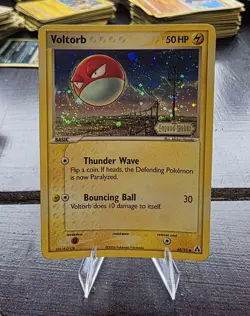 Pokemon TCG Voltorb EX Legend Maker 68/92 Stamped Reverse Holo Swirl - Image 1