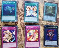 yugioh cards bulk lot over 400cards, 140$ value via TCGPlayer Mint, Light Damage - Image 1