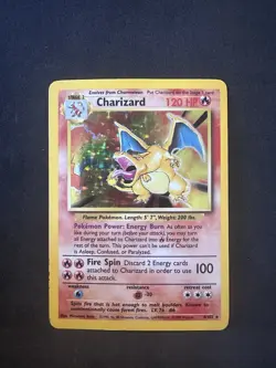 Pokemon TCG Charizard Base Set Holo Unlimited Rare Card 4/102 1999 - Image 1