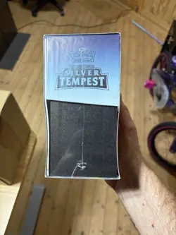 Pokemon TCG: Silver Tempest Elite Trainer Box ETB, Factory SEALED Sword & Shield - Image 3