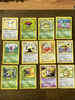 Rare Pokemon Card Lot - 33 Vintage Cards 1999 - Base Set Jungle Set Fossil Set - Image 1