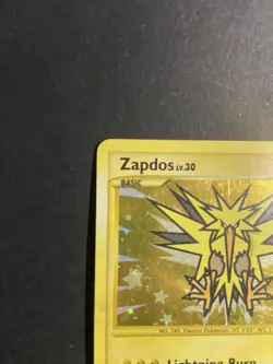 Zapdos 150/147 Secret Rare Holo Supreme Victors Pokemon Card MP/HP - Image 2
