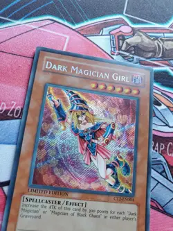 Dark Magician Girl CT2-EN004 Secret Rare MP Limited Edition Yugioh Tin Card - Image 2