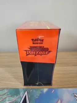 Pokemon TCG - Sword & Shield Vivid Voltage Elite Trainer Box - Sealed - Image 4