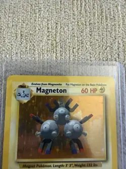 Wizards of the Coast Magneton 9/102 Base Set Holo Rare Unlimited 60HP EN 1999 - Image 2