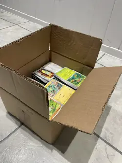 Approx 2kg Worth Of Bulk Pokemon Cards - Image 2