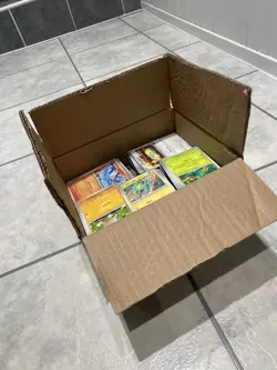 Approx 2kg Worth Of Bulk Pokemon Cards - Image 4