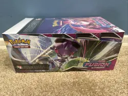 Pokemon TCG: Sword & Shield - Fusion Strike Build and Battle (Display Box of 10) 820650819308 - Image 5