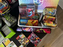 Huge Pokemon TCG Collection 2000+ Cards, Binders, Tins, Sealed, Promos, EX,Stamp - Image 4