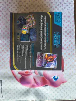 Pokemon Pokemon TCG Mega Evolution—Phantasmal Flames Elite Trainer Box 2016 - Image 2