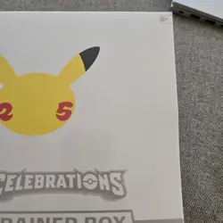 Pokemon TCG: 25th Anniversary Celebrations Elite Trainer Box (2021) 820650809439 - Image 3