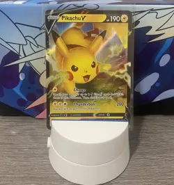 Pikachu V 043/185 NM Vivid Voltage Ultra Rare Holo Near Mint 43/185 Pokemon Card - Image 1