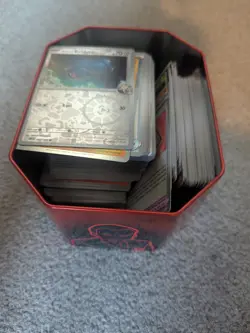 Pokemon TCG Bulk Job Lot 300+ Commons, Reverses And Holos Includes Tin - Image 2