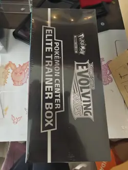 POKEMON CENTER Evolving Skies Elite Trainer Box ETB FACTORY SEALED Rare - Image 5