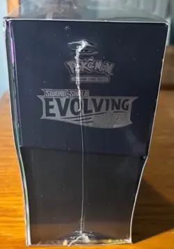 Pokemon Evolving Skies Pokemon Center Elite Trainer Box. Vaporeon Sylveon 820650809811 - Image 4