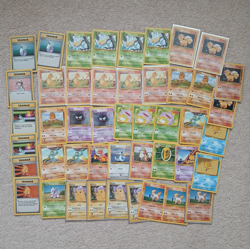 Wizards of the Coast Pokemon TCG Base Set 46-card lot Pikachu Charmander - Image 1