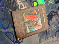 IOC-080 Insect Queen Ultra Rare 1st Edition Very Lightly Played YuGiOh TCG - Image 2