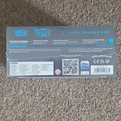 Pokemon TCG Scarlet & Violet: Black Bolt Elite Trainer Box English 9 Packs 6+ - Image 2