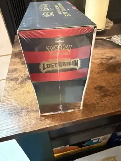 Pokemon Center Exclusive Lost Origin ETB Factory Sealed Sword & Shield - Image 4