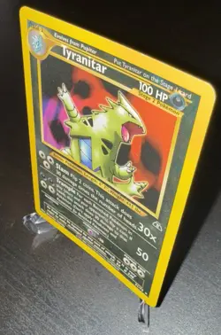 Tyranitar Non Holo Rare 31/75 Neo Discovery Set Vintage Pokemon Card - Image 3