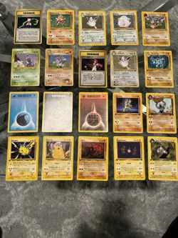 Pokemon Card Vintage lot (10 Holos & 1st Editions) 20 Cards - Image 5