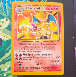 Pokemon TCG Charizard 4/102 Base Set Holo Rare English 1999 Stage 2 120HP - Image 1