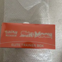 Pokemon TCG Sun & Moon Solgaleo Elite Trainer Box English 2017 - Sealed - Image 2