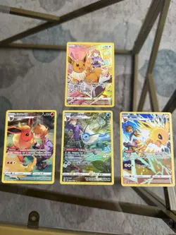 Eeveelutions Bundle 4 x Holo Cards Pokemon TCG TG11/TG30 Brilliant Stars - Image 1