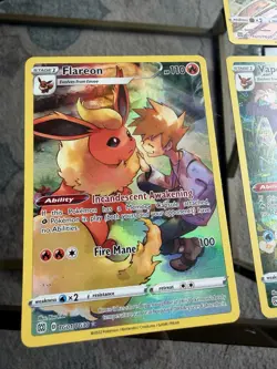 Eeveelutions Bundle 4 x Holo Cards Pokemon TCG TG11/TG30 Brilliant Stars - Image 3