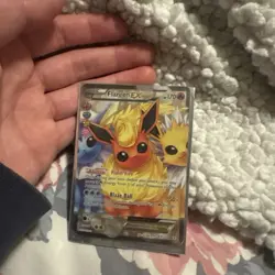 Pokemon TCG Flareon EX RC28/RC32 Generations Radiant Collection Full Art Holo - Image 2