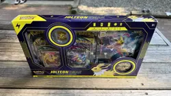 Pokemon TCG Jolteon VMAX Premium Collection Box 2 Promo Cards Oversize 2021 BNIB - Image 2