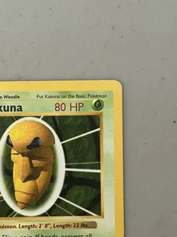 Kakuna 1st EDITION – Pokemon Base set - 33/102 – WOTC Vintage - Uncommon – LP - Image 3