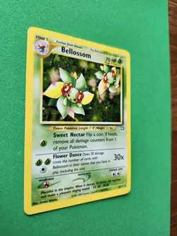 Pokemon TCG Bellossom Neo Genesis Holo Unlimited Rare Card 3/111 MP - Image 2