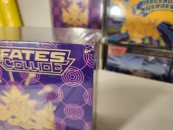 2016 POKEMON TCG XY FATES COLLIDE ELITE TRAINER BOX ETB FACTORY SEALED - Image 4